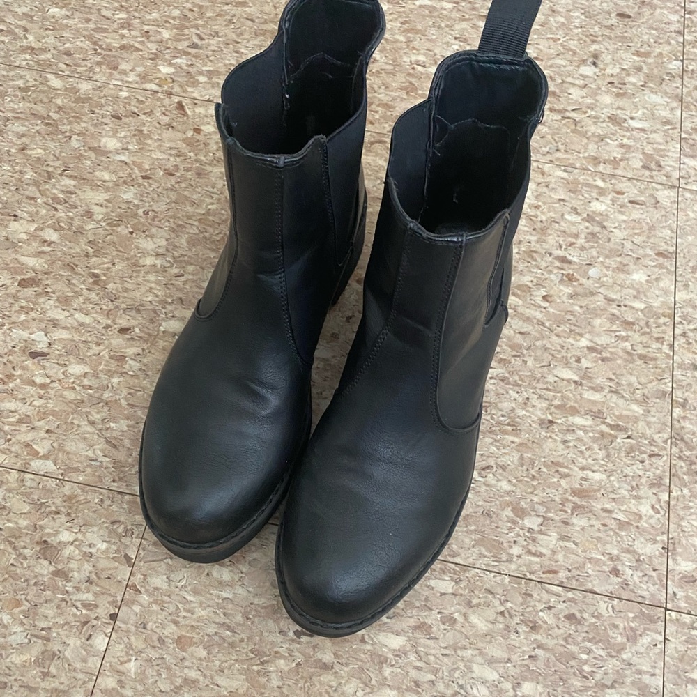 Chunky black boots